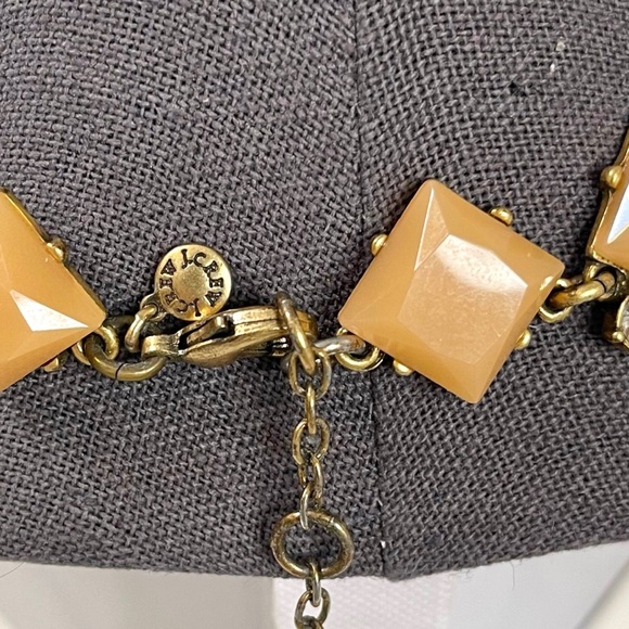 ❤️ J. Crew Acrylic and Rhinestone Statement Necklace - Picture 4 of 5